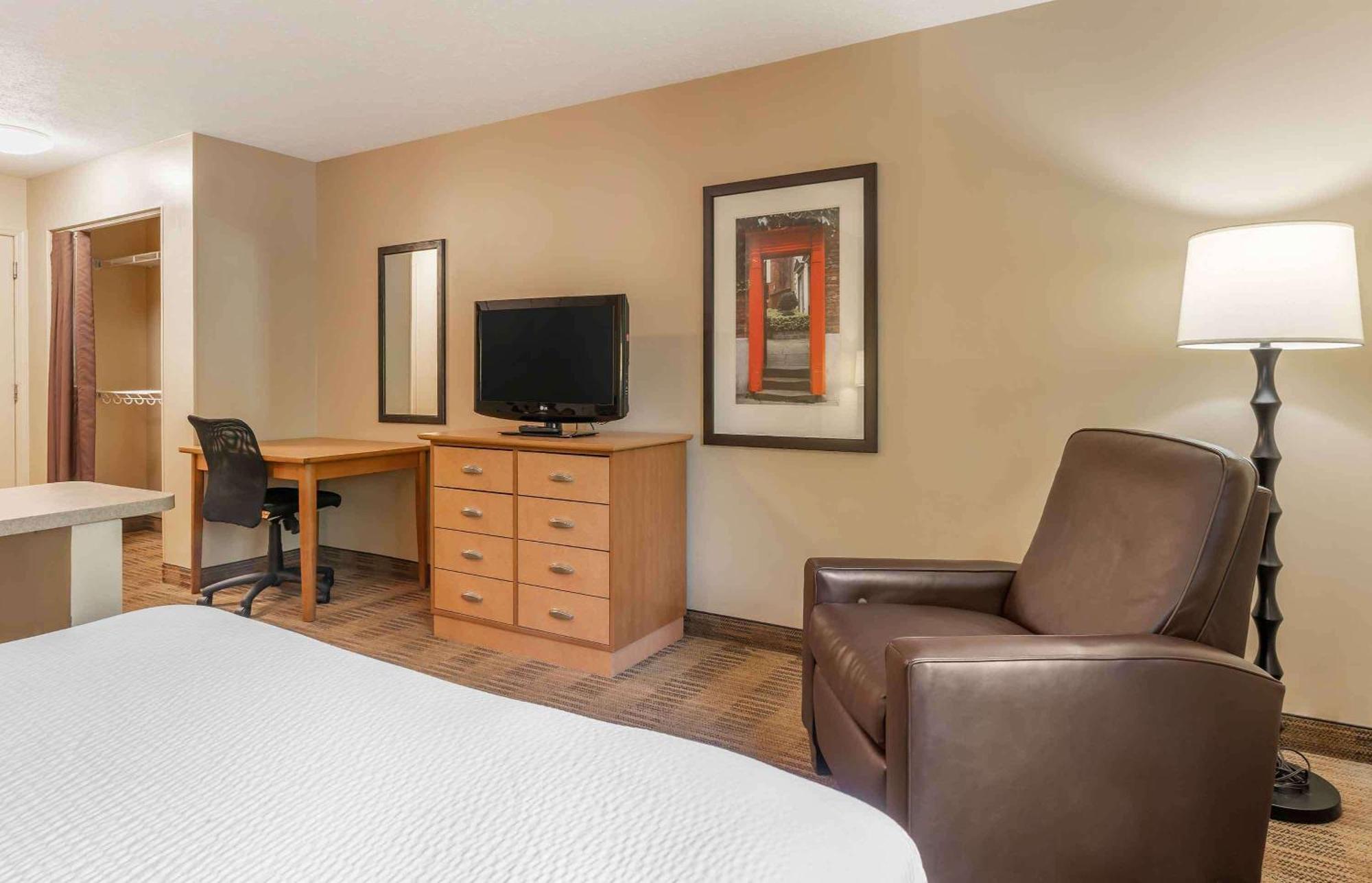 Extended Stay America Suites - Evansville - East Buitenkant foto